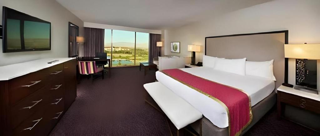 Suncoast Hotel And Casino Лас-Вегас Экстерьер фото